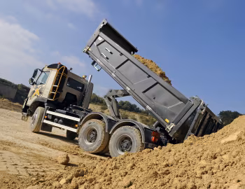 Volvo FMX 420 6×4 rigid Day cab with tipper body '2009–13