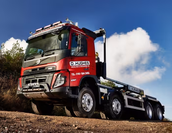 Volvo FMX 420 8×4 rigid Day cab with hooklift system [UK-spec] '2022