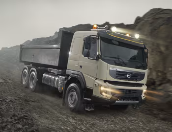 Volvo FMX 450 6×6 rigid Sleeper cab with tipper body '2009–13