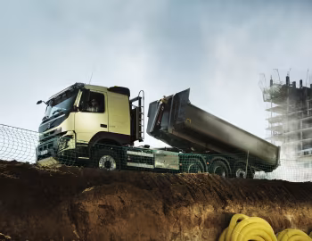 Volvo FMX 460 8×4 tridem Sleeper cab with Multilift XR24SL '2013–pr.