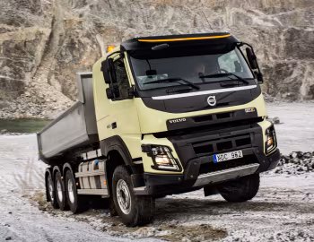 Volvo FMX 460 8×4 tridem Sleeper cab with Multilift XR24SL '2013–pr.