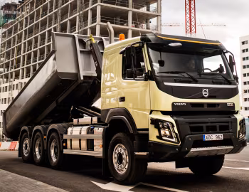 Volvo FMX 460 8×4 tridem Sleeper cab with Multilift XR24SL '2013–pr.