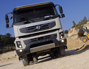 Volvo FMX 500 8×4 rigid Day cab with tipper body '2009–13