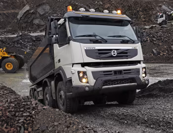 Volvo FMX 500 8×4 rigid Day cab with tipper body '2009–13