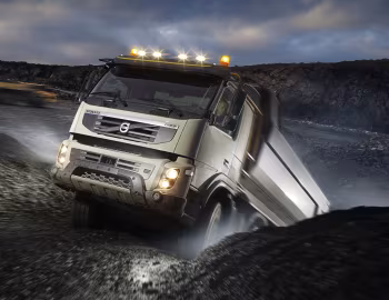Volvo FMX 500 8×4 rigid Day cab with tipper body '2009–13