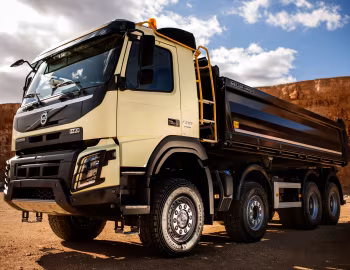 Volvo FMX 500 8×4 rigid Day cab with Meiller tipper body '2013–pr.