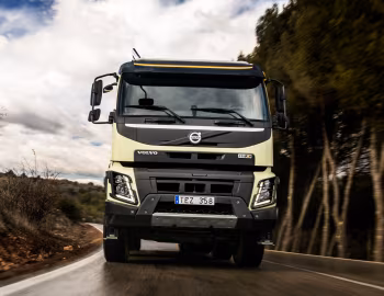 Volvo FMX 500 8×4 rigid Day cab with Meiller tipper body '2013–pr.