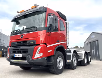 Volvo FMX 540 8×4*4 rigid Sleeper cab with HIAB Multilift hooklift system '2020–pr.