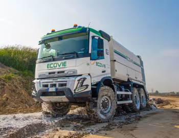 Volvo FMX 540 6×6 rigid Day cab binding agent spreader '2025