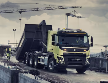 Volvo FMX 540 8×4 rigid Sleeper cab with hooklift system '2013–????