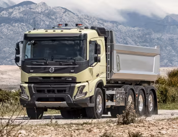 Volvo FMX 540 8×4 rigid Sleeper cab with hooklift system '2020–pr.