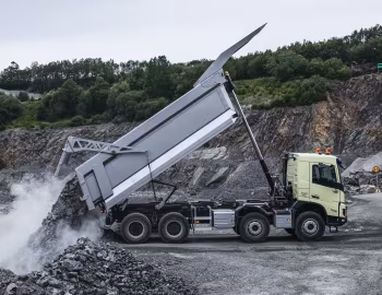 Volvo FMX 540 8×4 rigid Day cab with KH-Kipper body '2020–pr.