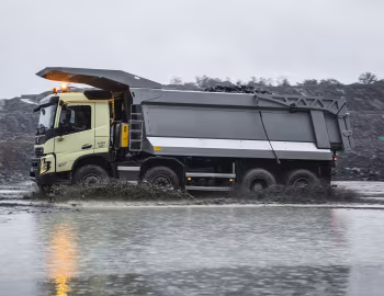 Volvo FMX 540 8×4 rigid Day cab with KH-Kipper body '2020–pr.
