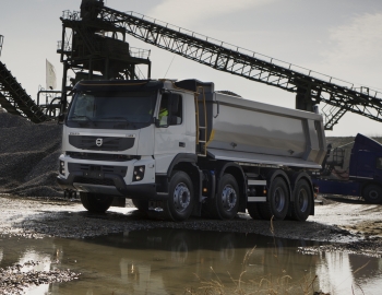 Volvo FMX 460 6×6 rigid Day cab with tipper body '2009–13