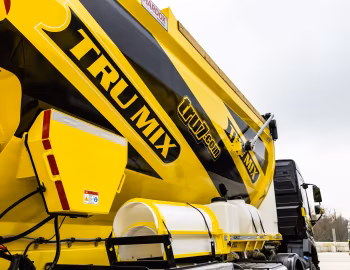 Volvo FMX 430 8×4 rigid Day cab with Bay-Lynx volumetric mixer bodywork [UK-spec] '2024