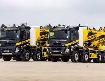 Volvo FMX 430 8×4 rigid Day cab with Bay-Lynx volumetric mixer bodywork [UK-spec] '2024