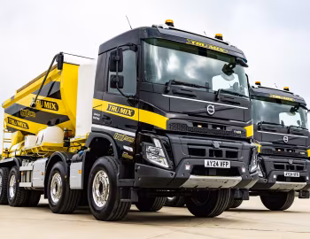 Volvo FMX 430 8×4 rigid Day cab with Bay-Lynx volumetric mixer bodywork [UK-spec] '2024