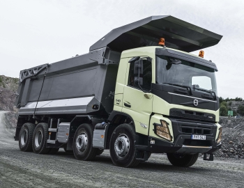 Volvo FMX 540 8×4 rigid Sleeper cab with hooklift system '2020–pr.