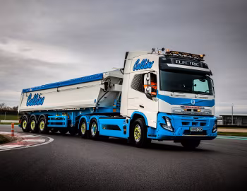 Volvo FMX Electric 6×2 tractor Globetrotter cab '2022–pr.