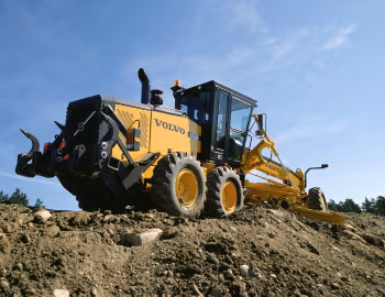 Volvo G726B '2002–06
