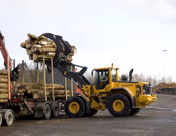 Volvo L120F '2007–pr.