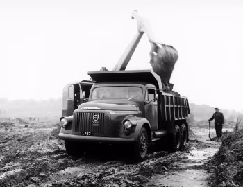 Volvo L395 Titan '1954–61