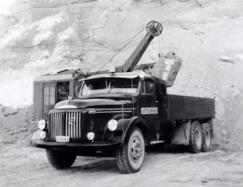 Volvo L395 Titan '1954–61