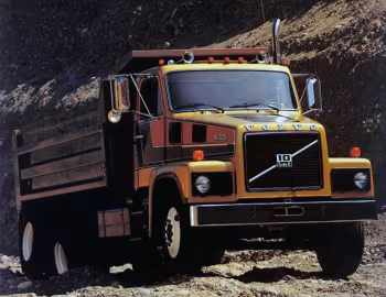 Volvo N1025 rigid Dump Truck [US-spec]