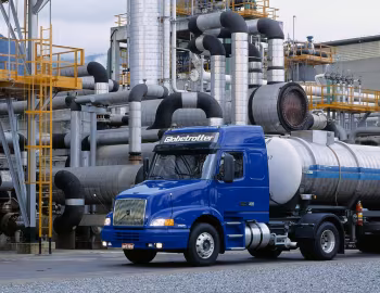 Volvo NH 4×2 '1996–2002