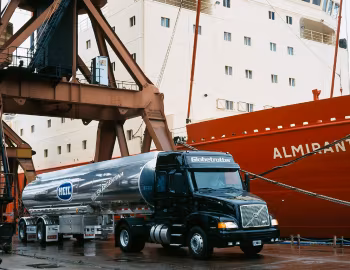 Volvo NH 4×2 '1996–2002