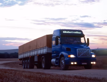 Volvo NH 4×2 '1996–2002