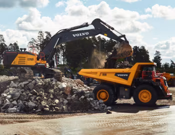 Volvo R100E, Volvo EC950F L