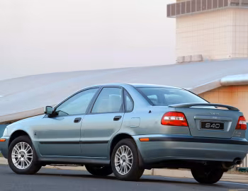 Volvo S40 [South Africa] '2002–04