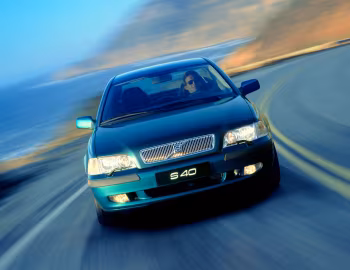 Volvo S40 [Worldwide] '2000–02