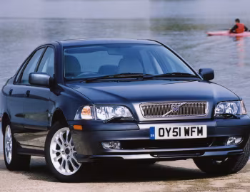 Volvo S40 [UK-spec] '2000–02