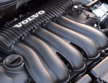 Sous la capuche Volvo S40 [South Africa] '2004–07