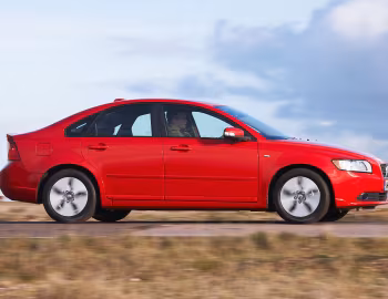 Volvo S40 1.6D DRIVe [UK-spec] '2009