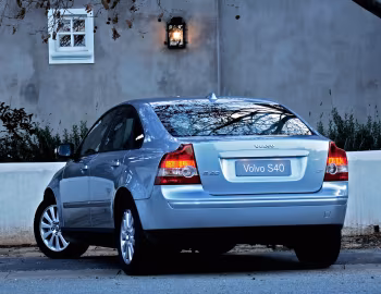 Volvo S40 2.0 [South Africa] '2004–07