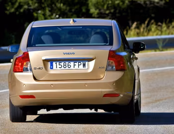 Volvo S40 2.0D [Worldwide] '2007–09