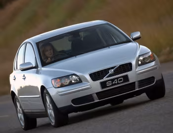 Volvo S40 2.4i [South Africa] '2004–07
