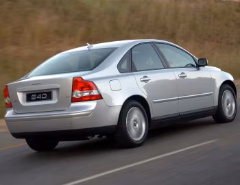 Volvo S40 2.4i [South Africa] '2004–07