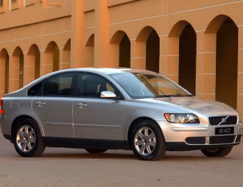 Volvo S40 2.4i [South Africa] '2004–07