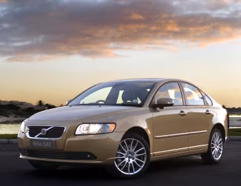 Volvo S40 T5 [South Africa] '2007–09