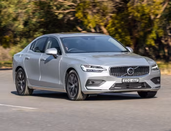 Volvo S60 T5 AWD Momentum [Australia] '2018–pr.
