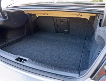 Porta-malas Volvo S60 T5 AWD Momentum [Australia] '2018–pr.