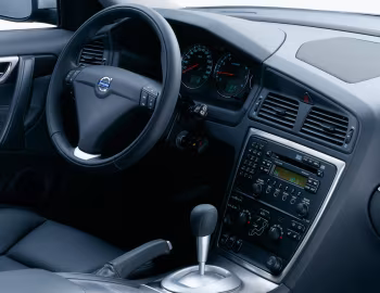 Panneau avant Volvo S60 [Worldwide] '2004–07
