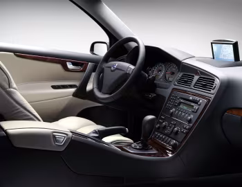 Panneau avant Volvo S60 [Worldwide] '2004–07