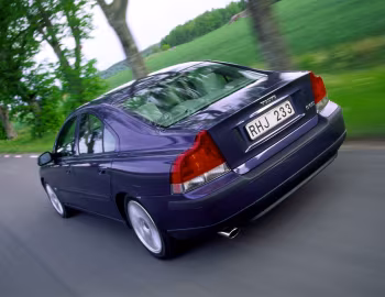 Volvo S60 [Worldwide] '2000–04