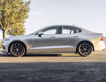 Volvo S60 T5 AWD Momentum [Australia] '2018–pr.