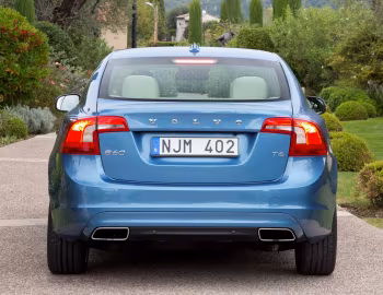 Volvo S60 T6 [Worldwide] '2013–18